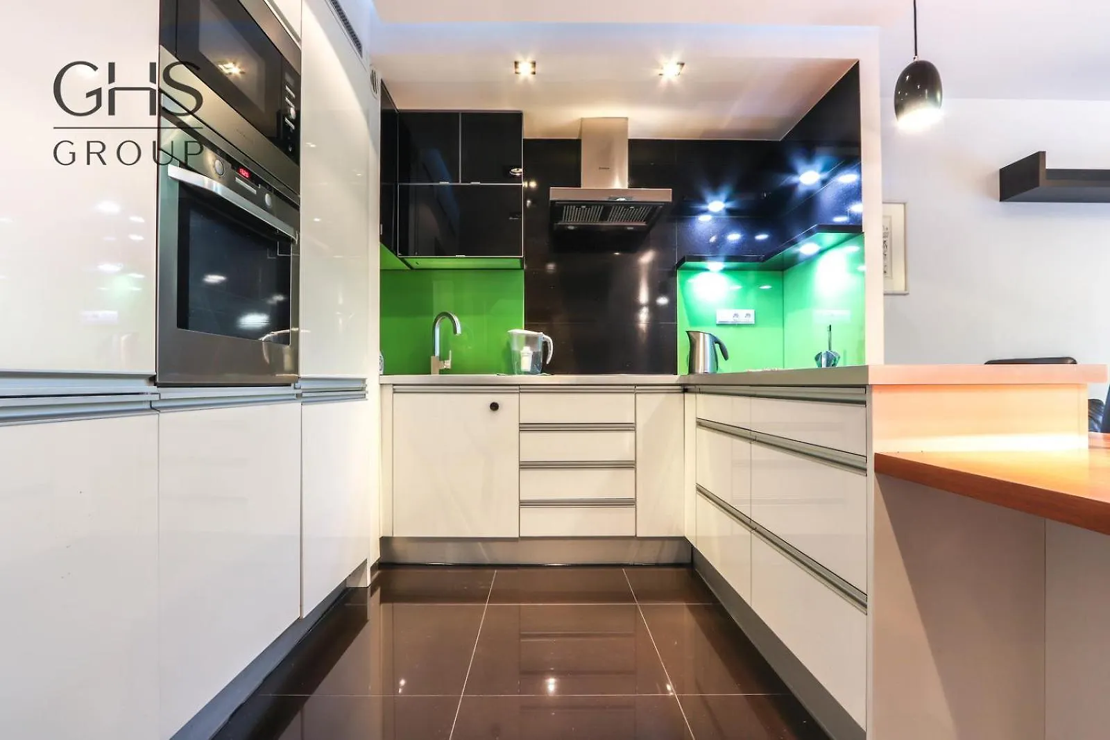 Beautiful Apartment In The City Center, Angel City Krakow Poland
